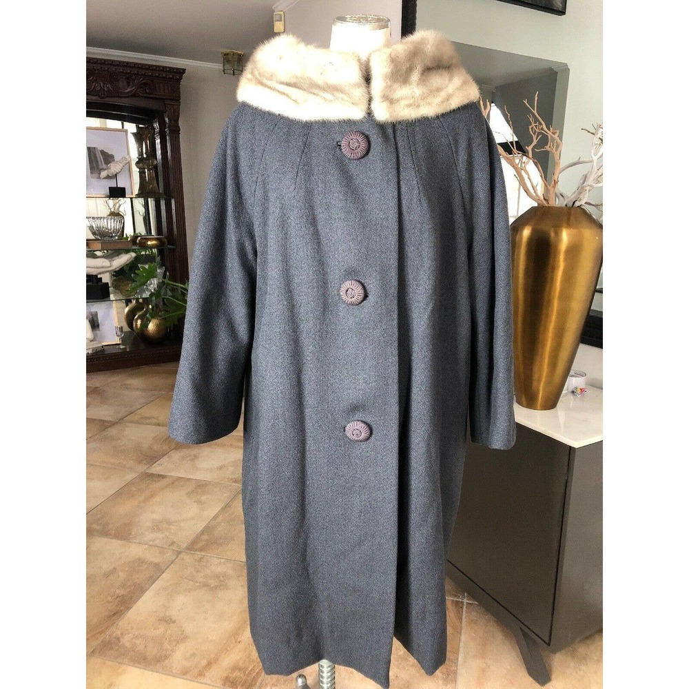The Rike Kumler Co Mink Collar Vintage 50’s Coat